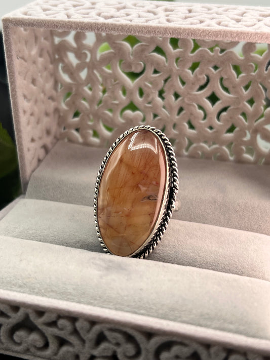 Chalcedony Sterling Silver ring - Size 9