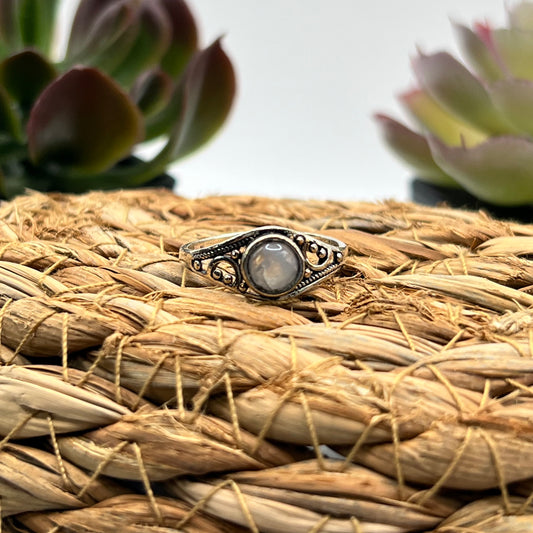 Silver Plated Moonstone Ring - Size 8.5